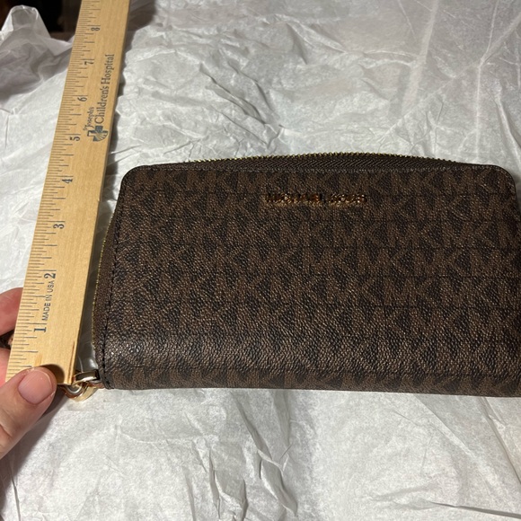 MICHAEL KORS Jet Set Travel Wallet Wristlet Brand New - Picture 6 of 7